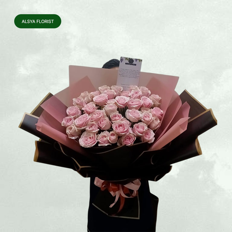 Hand Bouquet 04